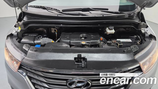 Hyundai Starex 2018 — photo 6