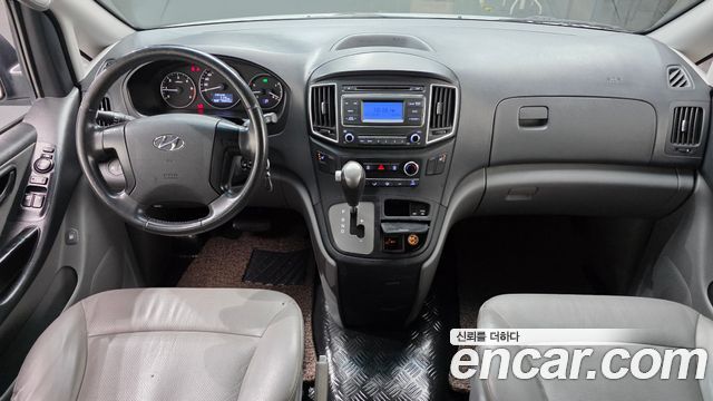 Hyundai Starex 2018 — photo 10