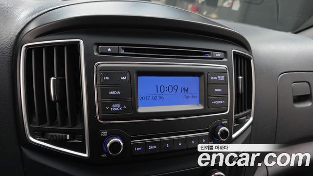 Hyundai Starex 2018 — photo 23