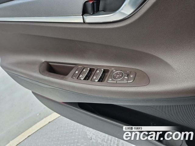 Hyundai Grandeur 2022 — photo 18
