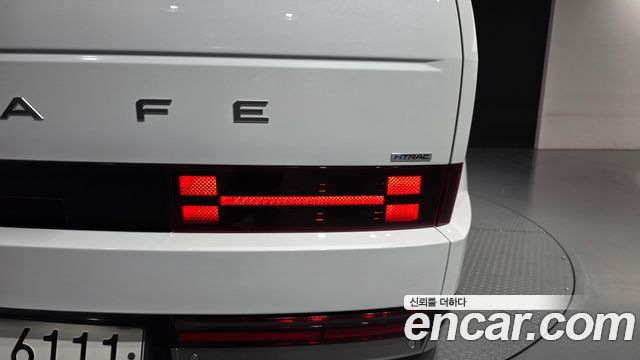 Hyundai Santafe 2024 — photo 9