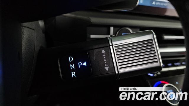 Hyundai Santafe 2024 — photo 12