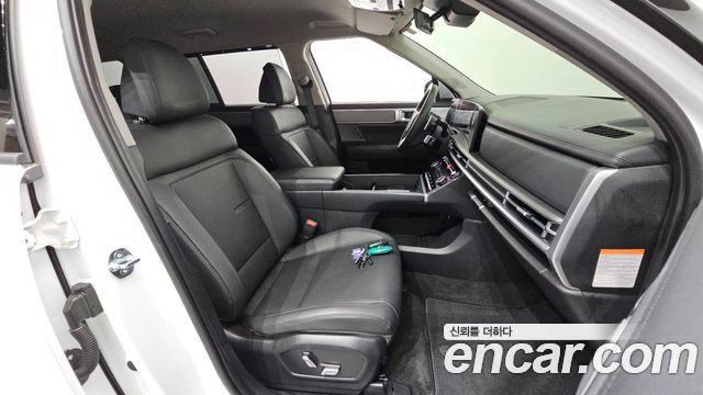 Hyundai Santafe 2024 — photo 18