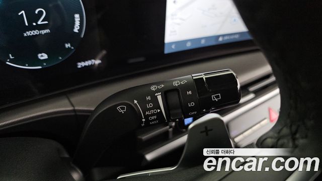 Hyundai Santafe 2024 — photo 29