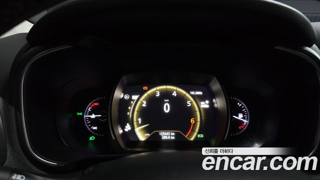 Renault Korea QM6 2020 — photo 11