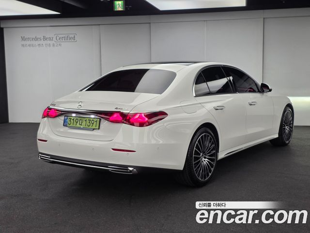 Mercedes-Benz E-Class 2026 — photo 2