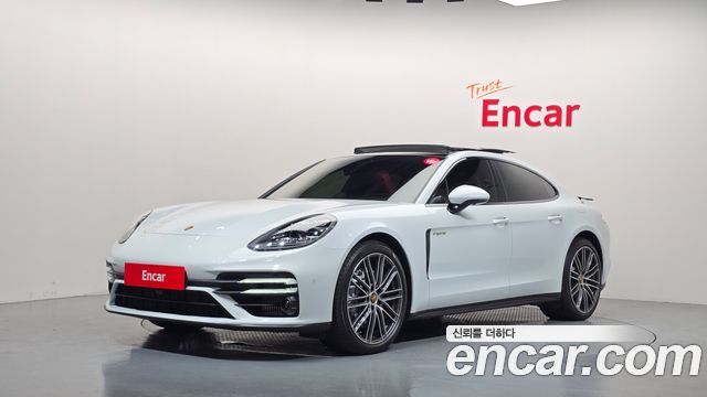 Porsche Panamera 2024 — photo 1