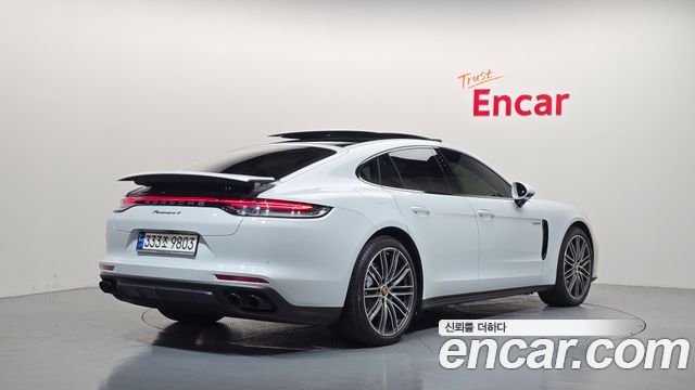 Porsche Panamera 2024 — photo 2
