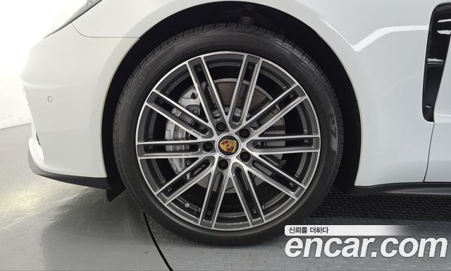 Porsche Panamera 2024 — photo 5