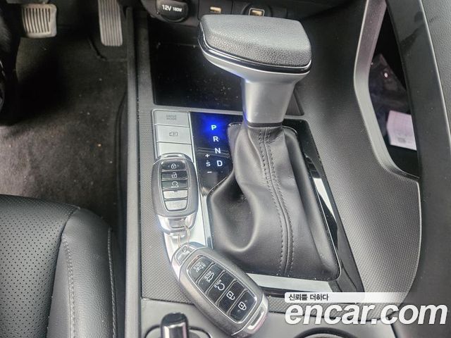 Hyundai AVANTE 2021 — photo 9