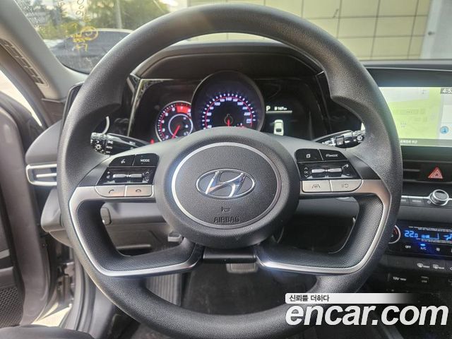 Hyundai AVANTE 2021 — photo 10