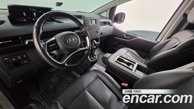 Hyundai Staria 2023 — photo 10