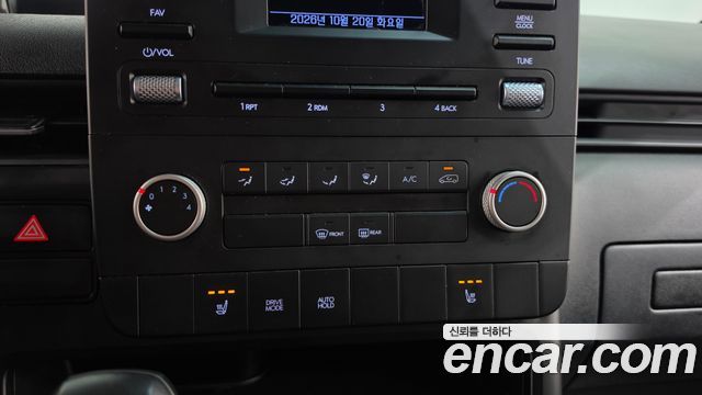 Hyundai Staria 2023 — photo 22