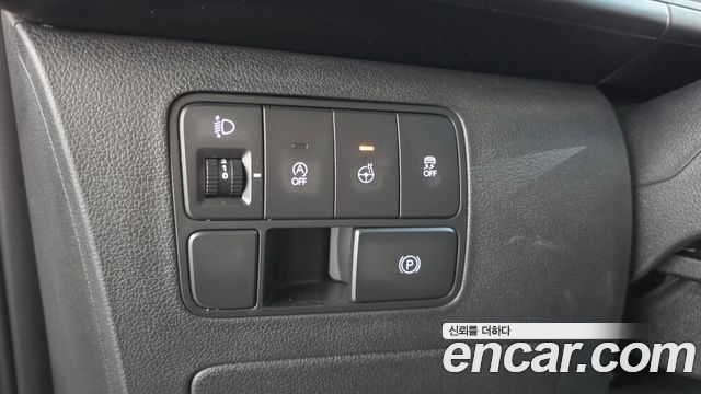 Hyundai Staria 2023 — photo 25