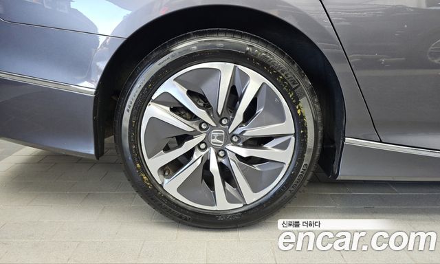 Honda Accord 2019 — photo 5
