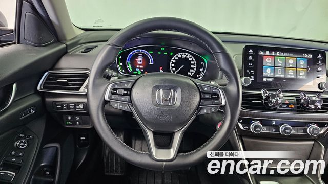 Honda Accord 2019 — photo 19