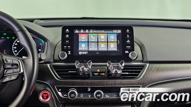 Honda Accord 2019 — photo 24