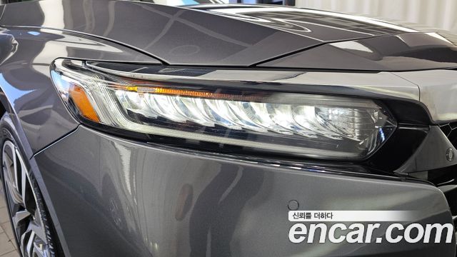 Honda Accord 2019 — photo 8