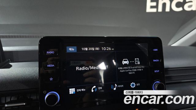 Hyundai Staria 2025 — photo 25