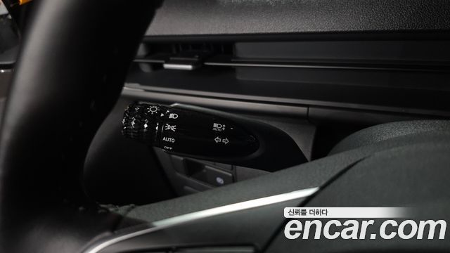Hyundai Staria 2025 — photo 37