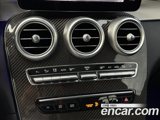 Mercedes-Benz GLC-Class 2020 — photo 13