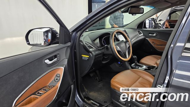 Hyundai Santafe 2016 — photo 10