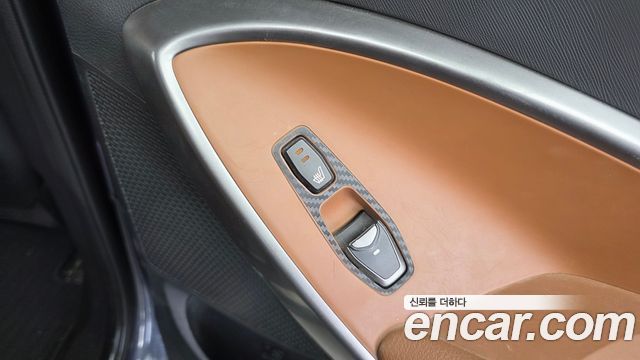 Hyundai Santafe 2016 — photo 18