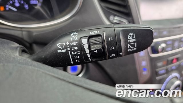 Hyundai Santafe 2016 — photo 19