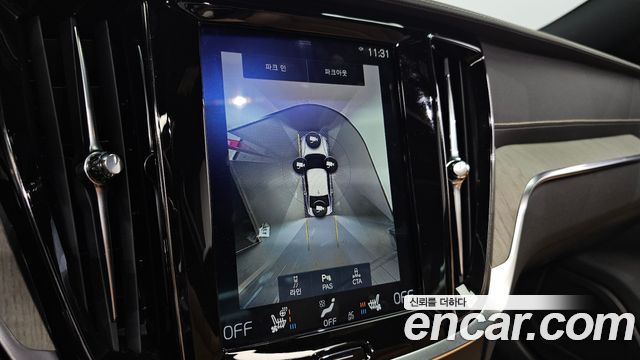 Volvo S60 2020 — photo 20
