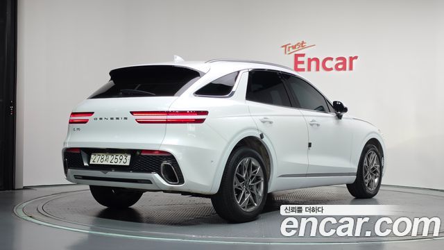 Genesis GV70 2024 — photo 2