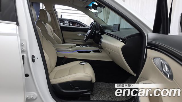 Genesis GV70 2024 — photo 17