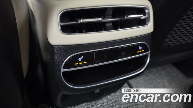 Genesis GV70 2024 — photo 25