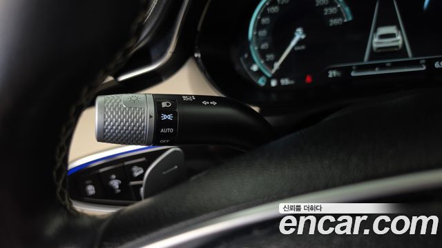 Genesis GV70 2024 — photo 27