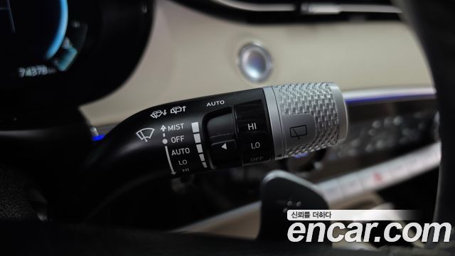 Genesis GV70 2024 — photo 28