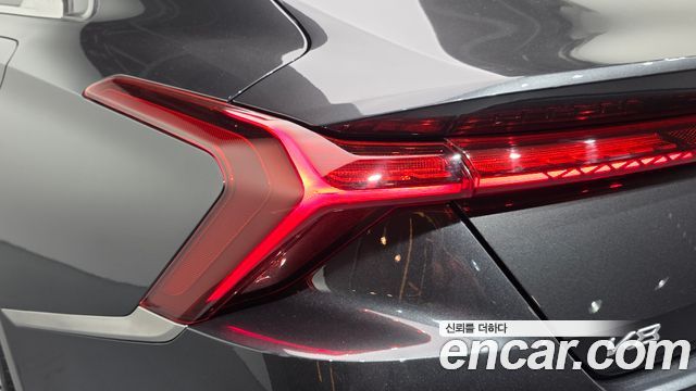 Kia K8 2023 — photo 9