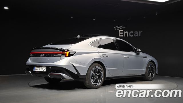 Hyundai Sonata 2024 — photo 2