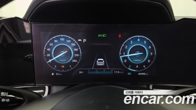 Hyundai AVANTE 2023 — photo 11