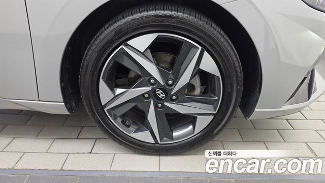 Hyundai AVANTE 2023 — photo 7