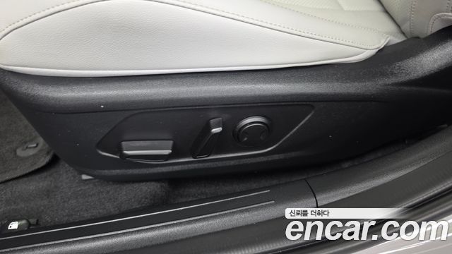 Hyundai AVANTE 2023 — photo 31