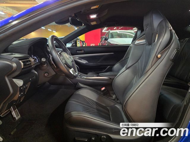 Lexus RC 2020 — photo 8