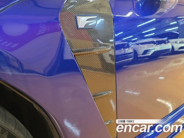 Lexus RC 2020 — photo 19