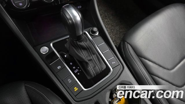 Volkswagen Jetta 2021 — photo 9
