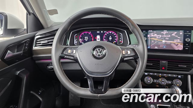 Volkswagen Jetta 2021 — photo 13