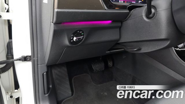 Volkswagen Jetta 2021 — photo 18