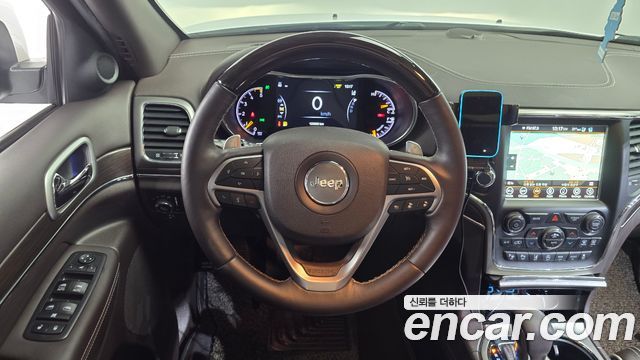 Jeep Cherokee 2018 — photo 18