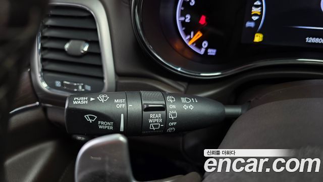 Jeep Cherokee 2018 — photo 24