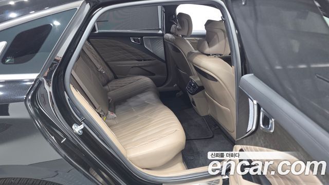 Kia K8 2023 — photo 17