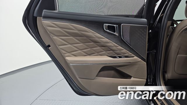 Kia K8 2023 — photo 15