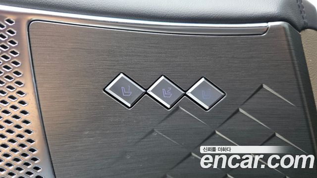 Kia K8 2023 — photo 31