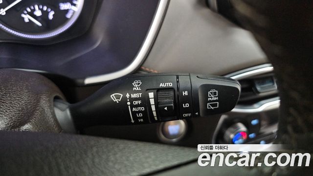 Hyundai Santafe 2019 — photo 26